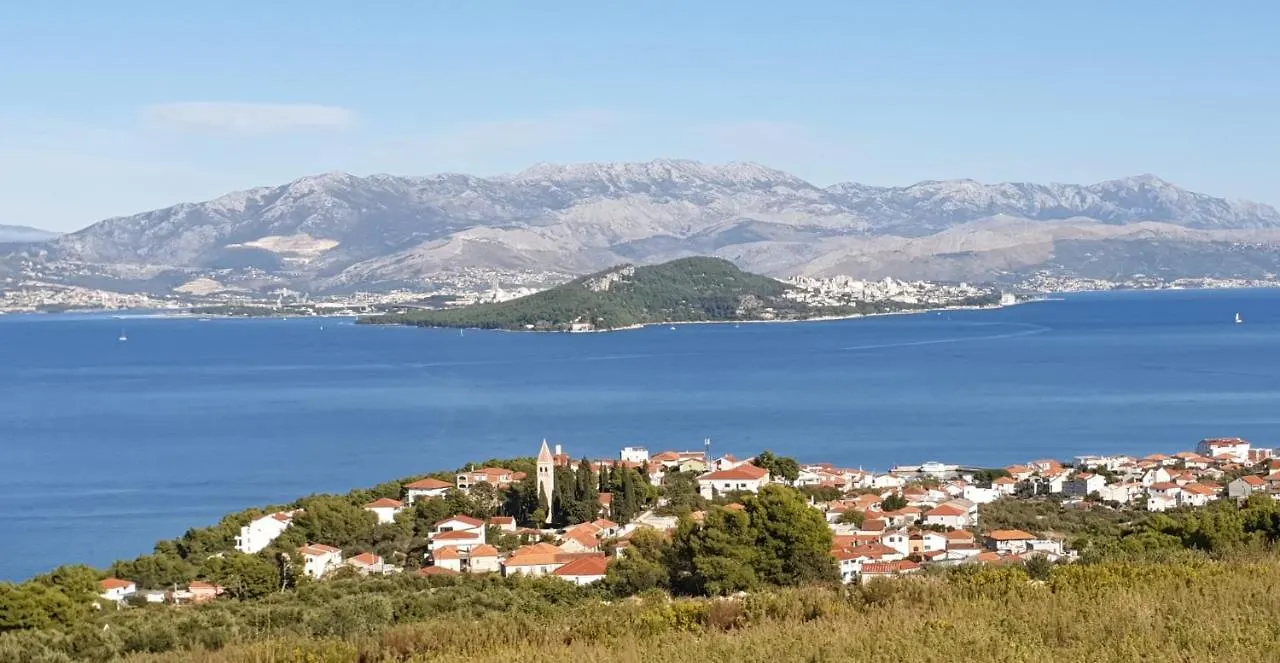 Bayview Apartment Trogir 0*,